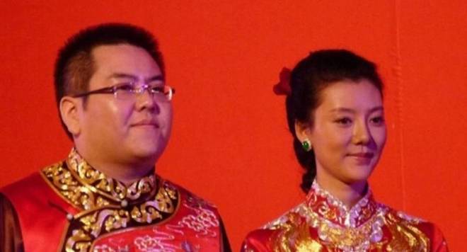 太大了难怪不拍戏了都快认不出来了不朽情缘去集市偶遇车晓她脸变化(图9)