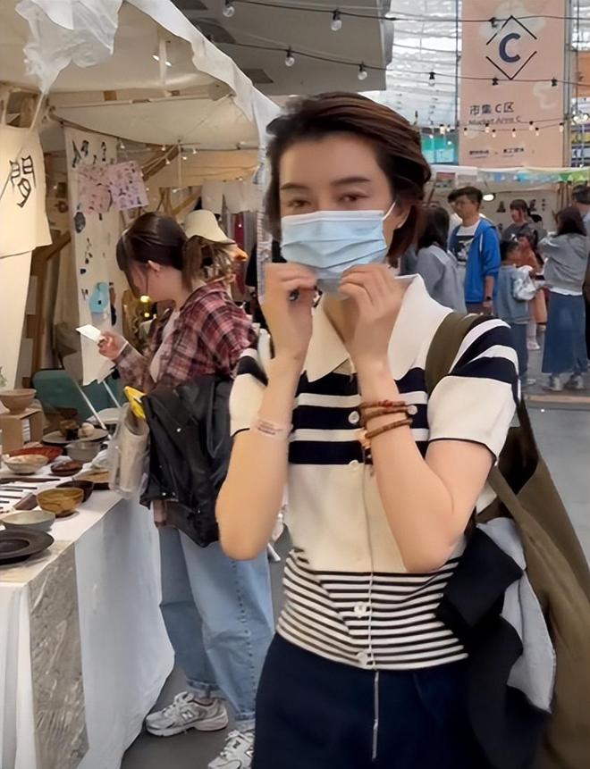 太大了难怪不拍戏了都快认不出来了不朽情缘去集市偶遇车晓她脸变化(图16)
